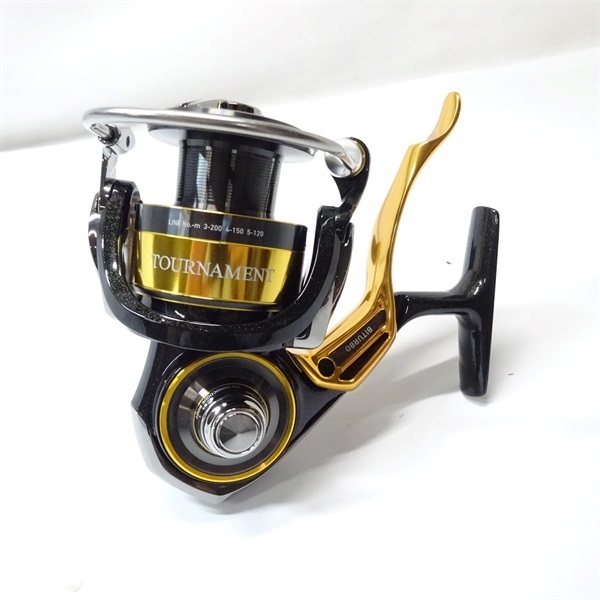 ２２トーナメント磯３０００ＸＨ－ＬＢＤ